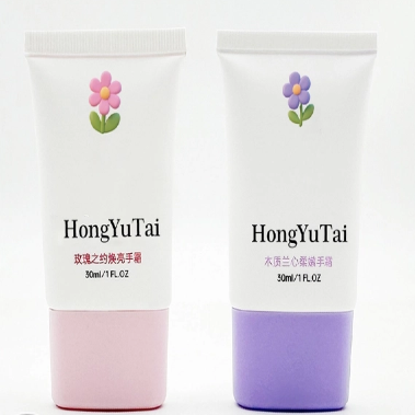 Travel-Friendly Hand Cream Tubes: Your Pocket-Sized Skincare Companion