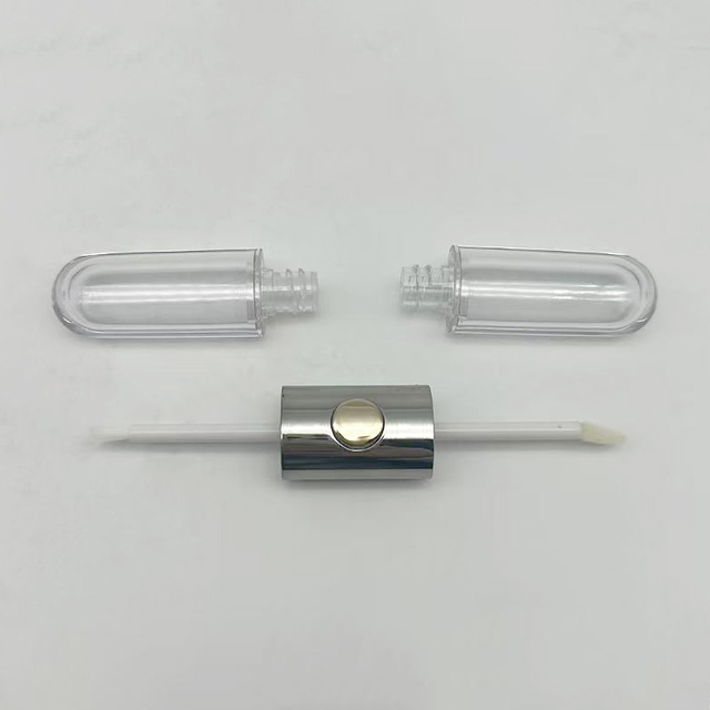 2-in-1 Oval 8ml Lip Gloss Lip Glaze Bottle Silver Plastic Lip Gloss Tube with Wand And Brush
