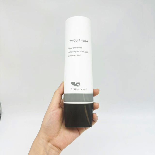 Oem Low Price D50 200ml Big Soft Mokeup Body Lotion Tube Empty Cosmetic Tubes Bodi Cream Plastic Tube Cream Squeeze